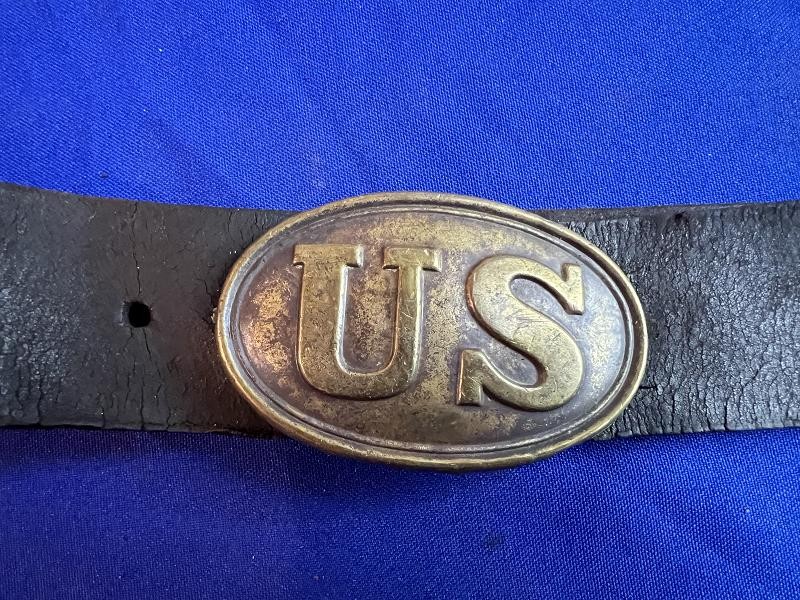 EXTRA NICE CIVIL WAR US BUCKLE ON LEATHER BELT