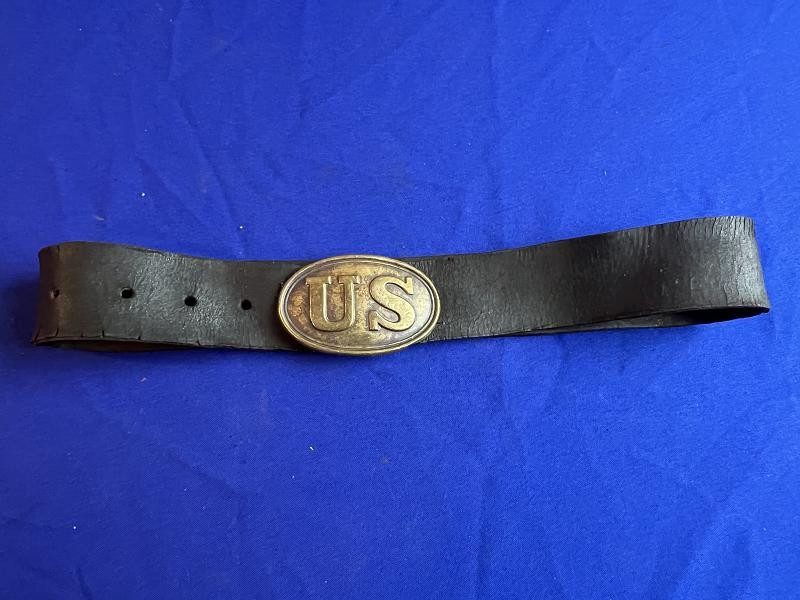 EXTRA NICE CIVIL WAR US BUCKLE ON LEATHER BELT