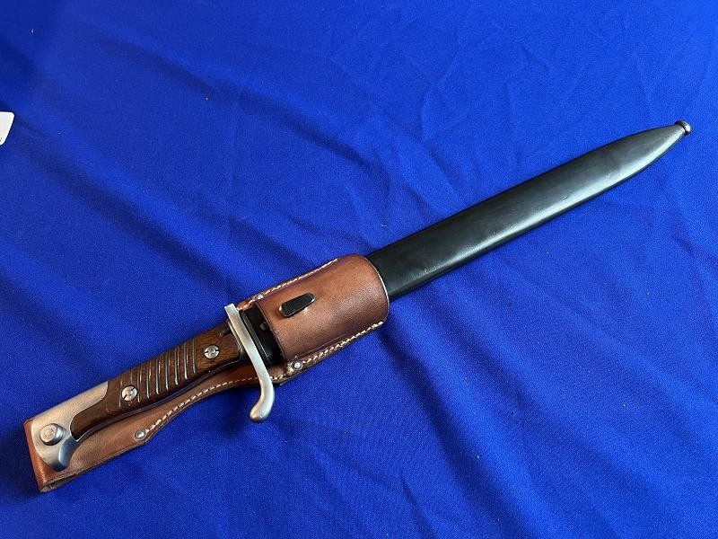 WWI FINE GERMAN S98/05 BUTCHER BAYONET MARKED WKC WITH FROG & SCABBARD