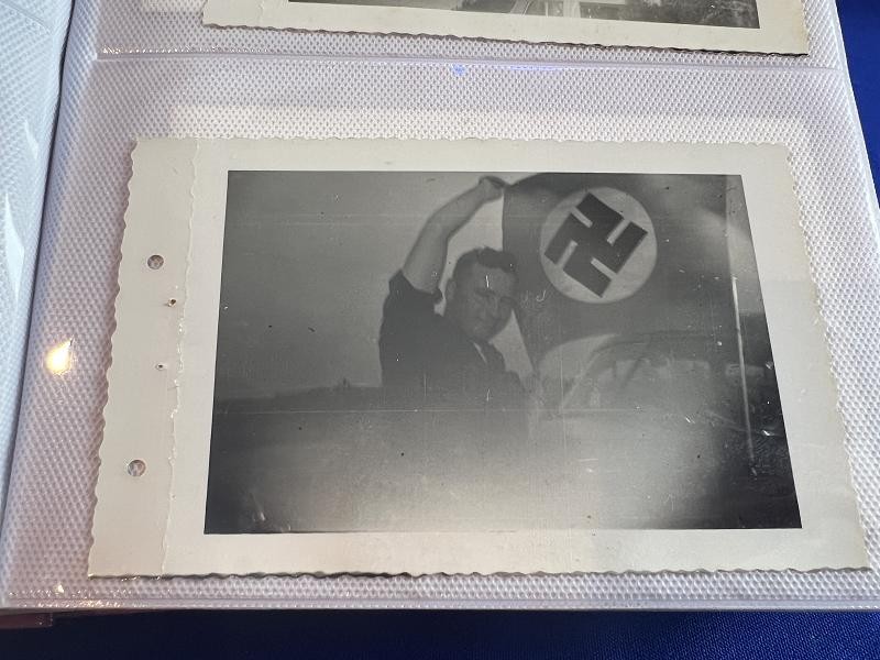 EXCELLENT US WWII & KOREAN WAR ALBUM OF 200 PHOTOS
