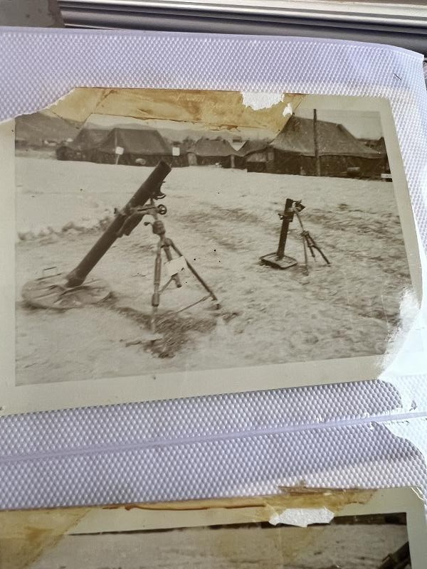 EXCELLENT US WWII & KOREAN WAR ALBUM OF 200 PHOTOS
