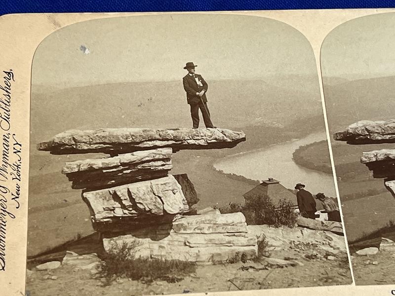 G.A.R. VETERAN ON UMBRELLA ROCK CHATTANOOGA TN STEREOVIEW CARD