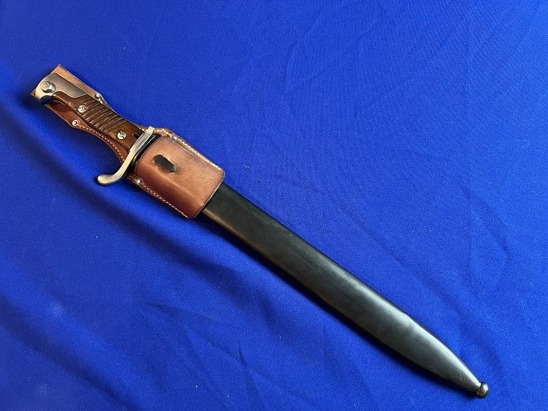 WWI FINE GERMAN S98/05 BUTCHER BAYONET MARKED WKC WITH FROG & SCABBARD