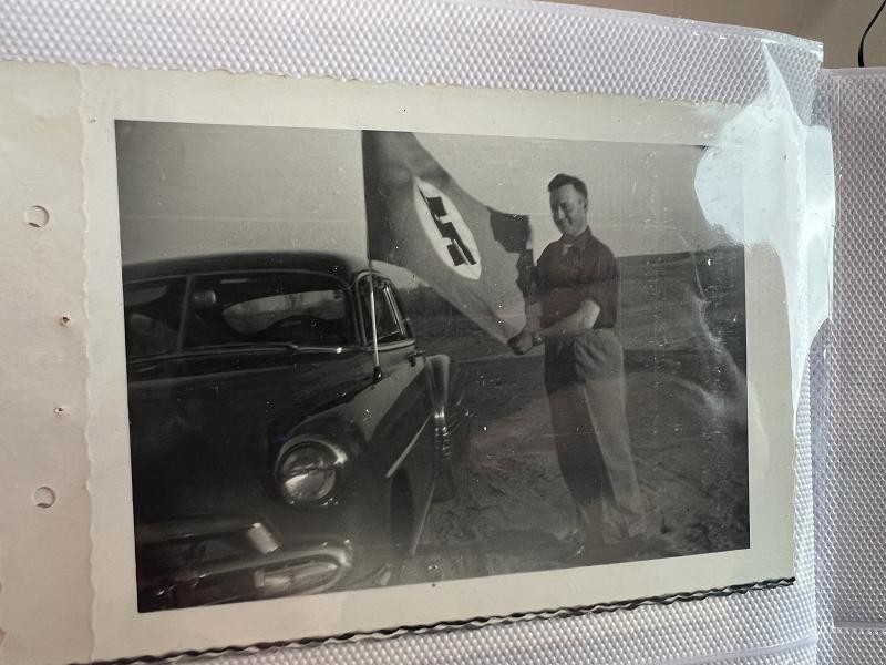 EXCELLENT US WWII & KOREAN WAR ALBUM OF 200 PHOTOS