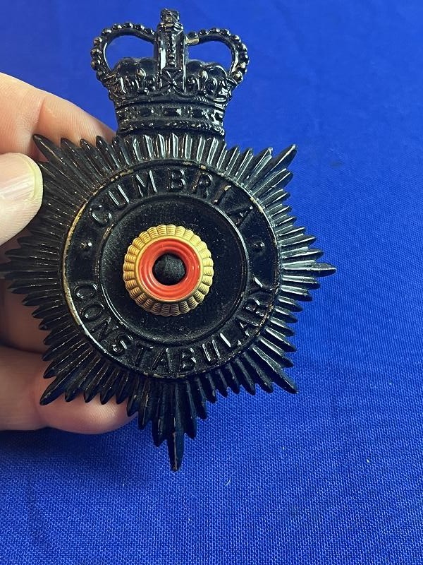 WWII ERA CUMBRIA CONSTABULARY HELMET PLATE HAT BADGE
