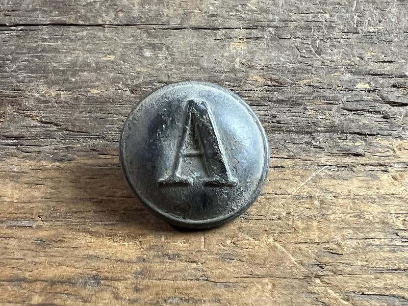 Dug Confederate Artillery Coat Button HTB Manchester BM 23mm