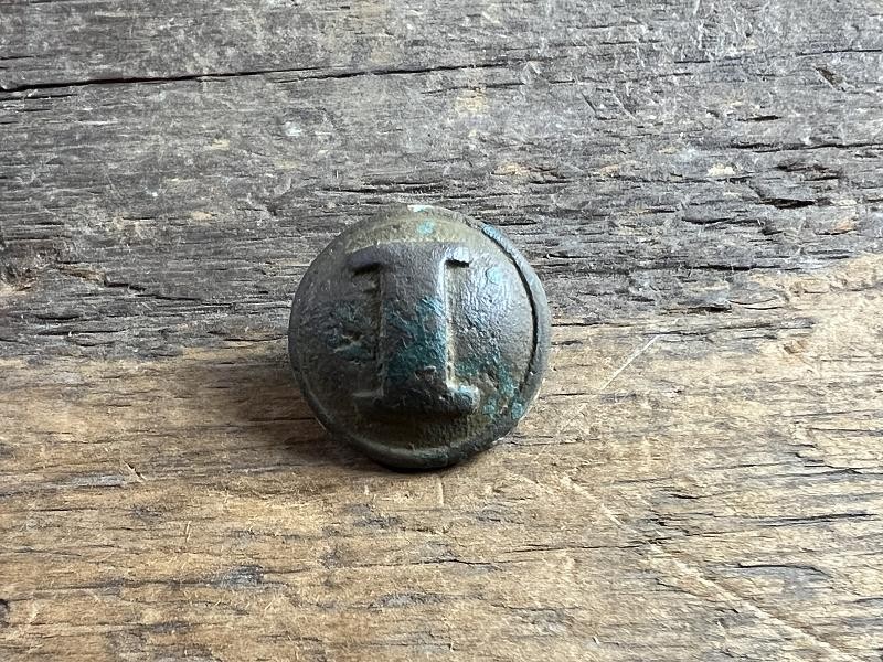 DUG CIVIL WAR CONFEDERATE CAST I INFANTRYMAN'S COAT BUTTON CHICKAMAUGA