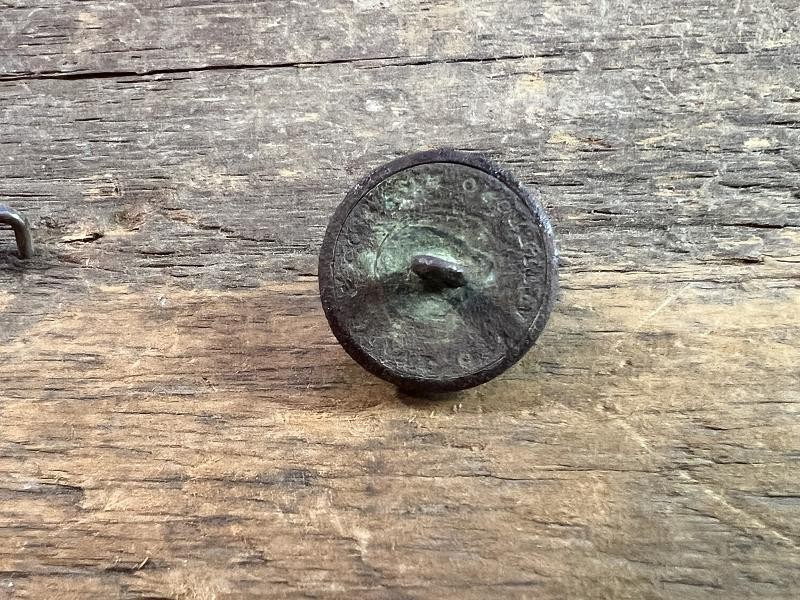 DUG CIVIL WAR RHODE ISLAND STATE STAFF COAT BUTTON 22MM