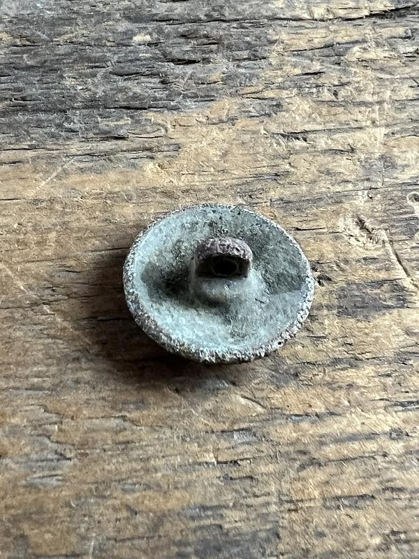 DUG CIVIL WAR CONFEDERATE CAST I INFANTRYMAN'S COAT BUTTON VICKSBURG MS