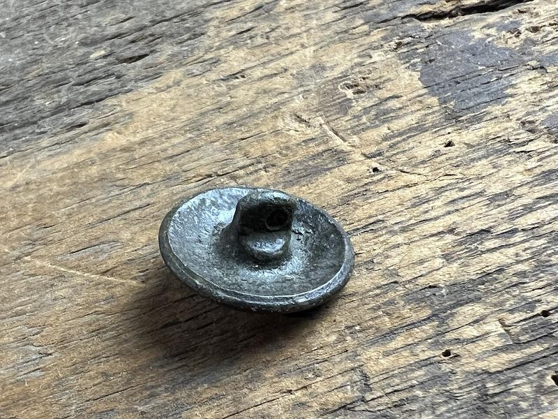DUG CIVIL WAR CONFEDERATE CAST I INFANTRYMAN'S COAT BUTTON ANDERSONVILLE