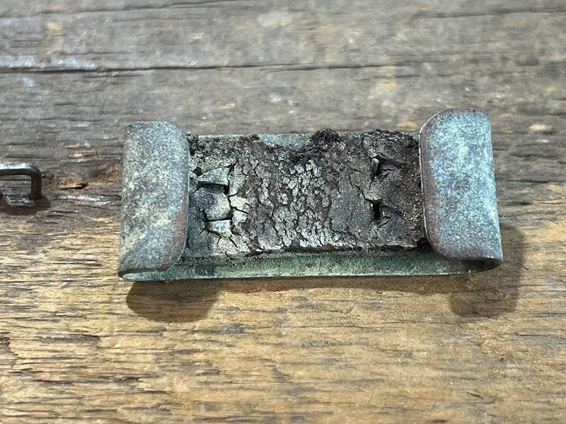DUG CIVIL WAR US BRASS BELT KEEPER
